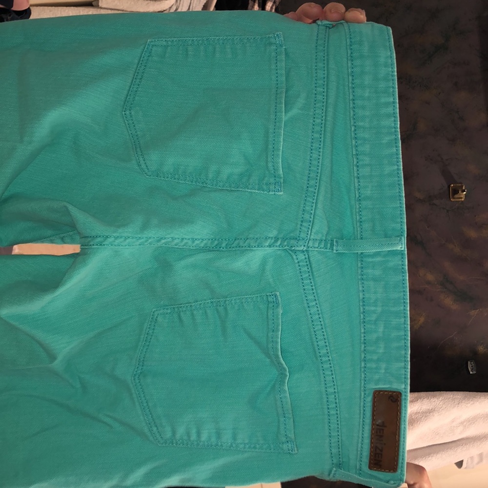 Capris - Picture 3 of 3
